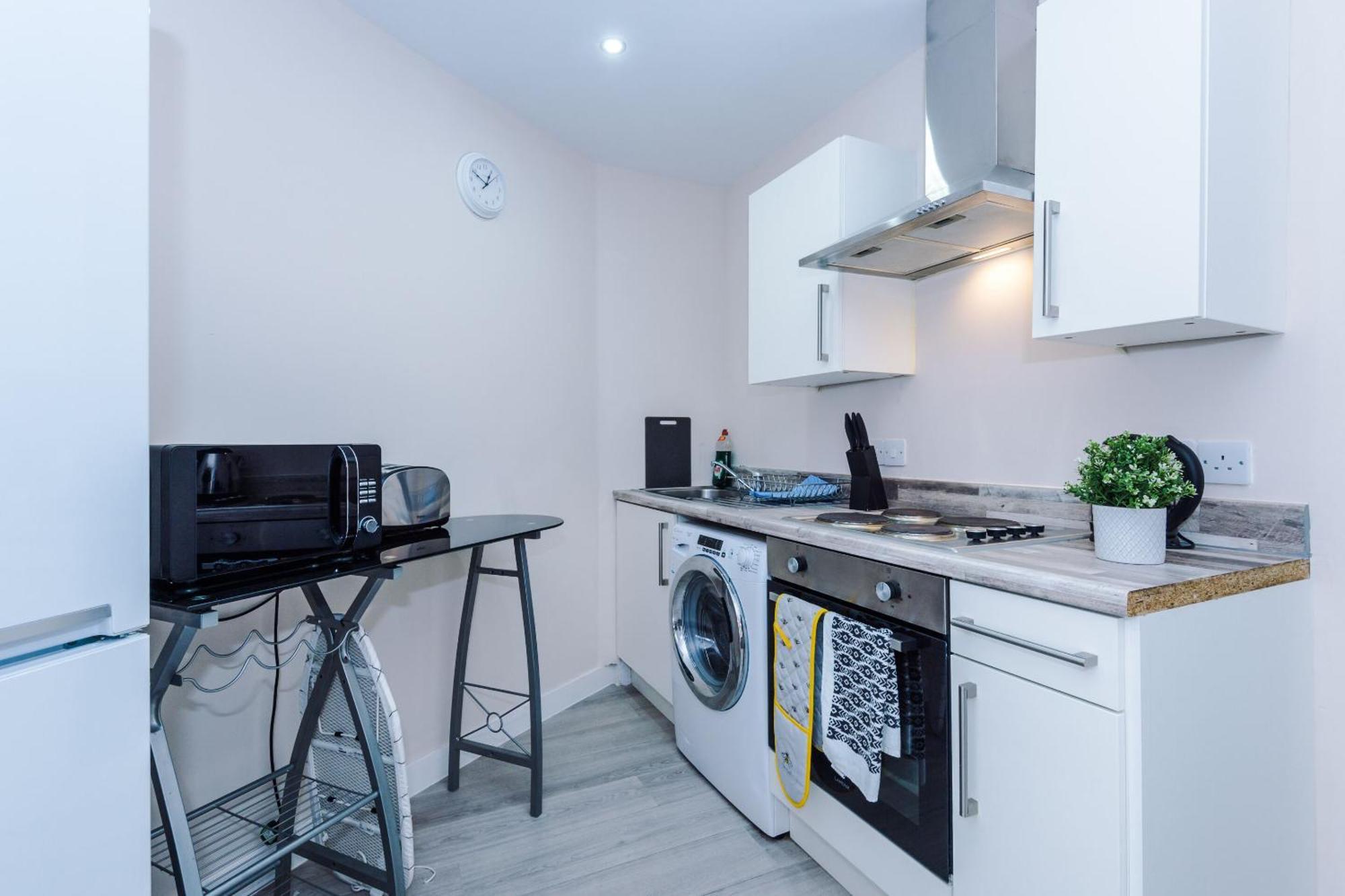 Ferienwohnung Opp Liverpool - Perfect For Contractors And Travellers, Big Savings Booking 4 Nights Or More! Zimmer foto