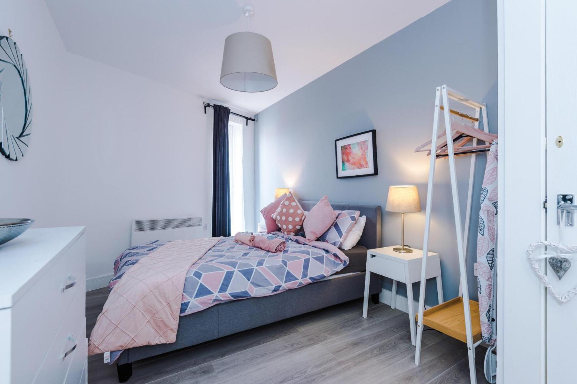 Ferienwohnung Opp Liverpool - Perfect For Contractors And Travellers, Big Savings Booking 4 Nights Or More! Zimmer foto